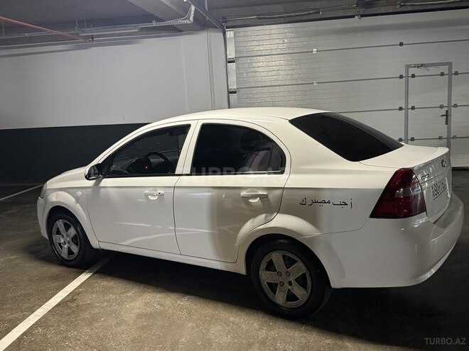 Chevrolet Aveo-3