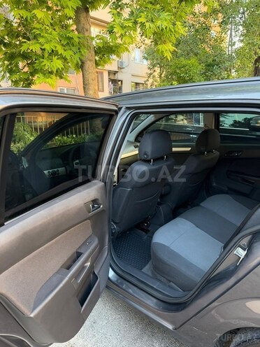 Opel Astra-9