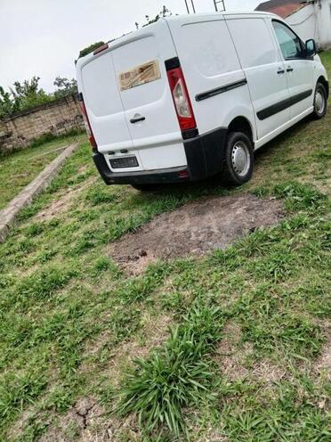 Citroen Jumpy-2