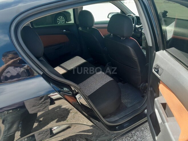 Opel Astra-2