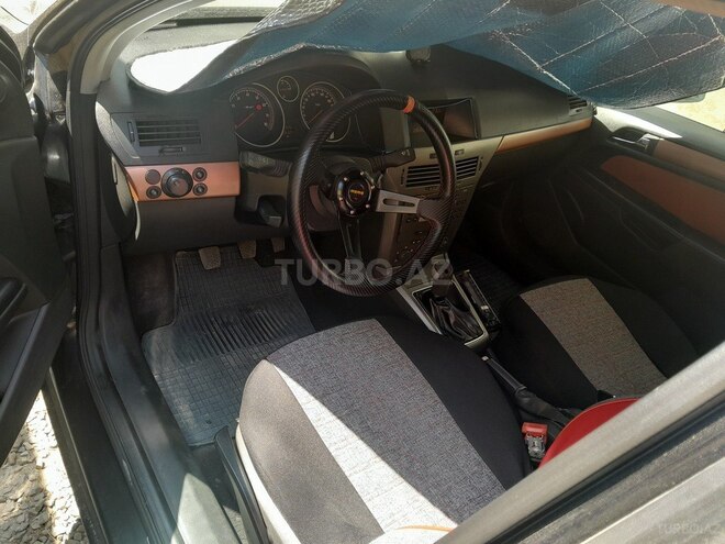 Opel Astra-8