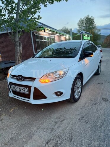 Ford Focus-1