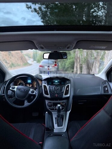 Ford Focus-5
