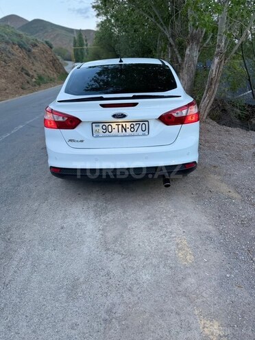 Ford Focus-4