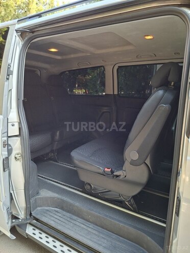Mercedes Vito 120 CDI-13