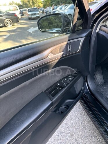 Ford Fusion (North America)-5