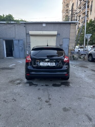 Ford Focus-2