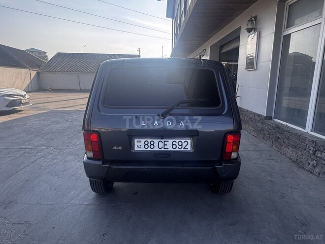 LADA (VAZ) Niva-4