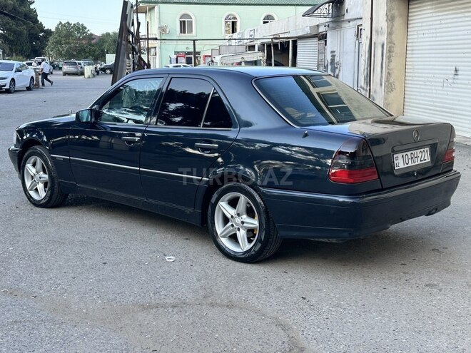 Mercedes C 180-9
