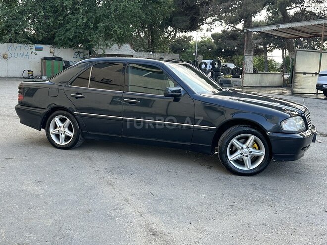 Mercedes C 180-5