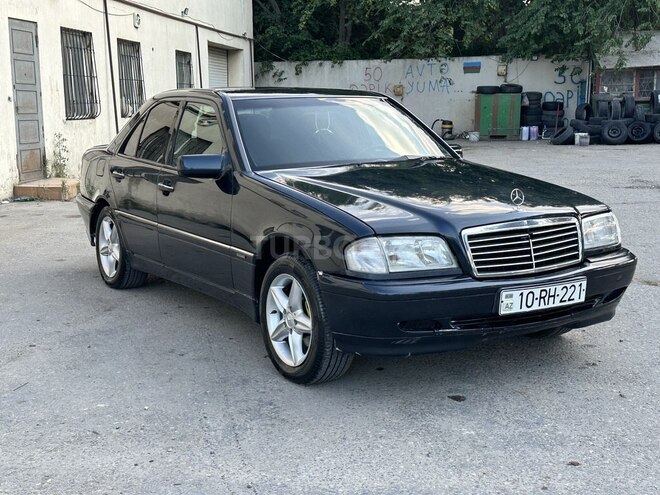 Mercedes C 180-4