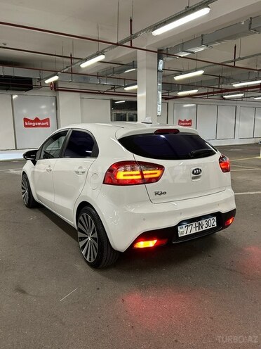 Kia Rio-6