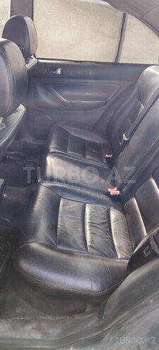 Volkswagen Jetta-9