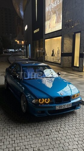 BMW 523-9