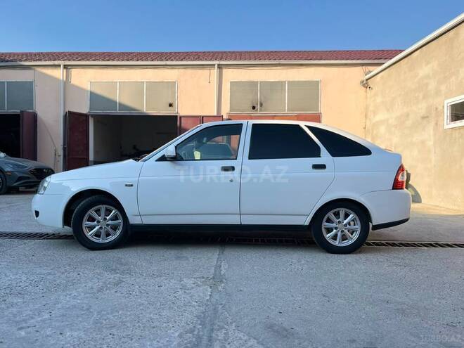 LADA (VAZ) Priora-13