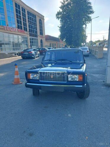 LADA (VAZ) 2107-2