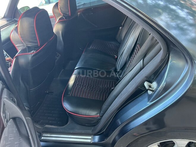 Mercedes E 220-6