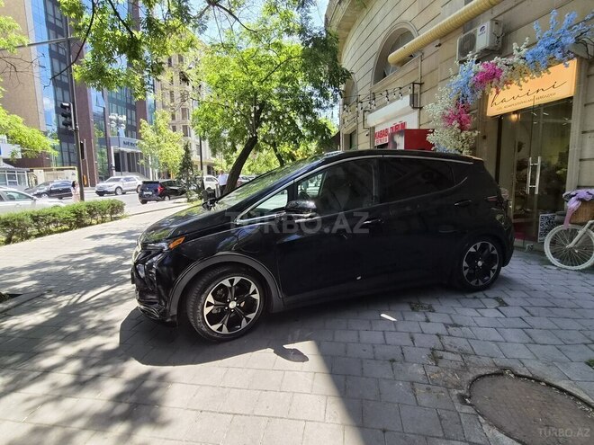 Chevrolet Bolt-3
