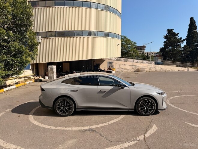 Changan Uni-V iDD-3