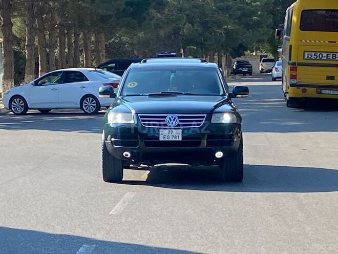 Volkswagen Touareg-3