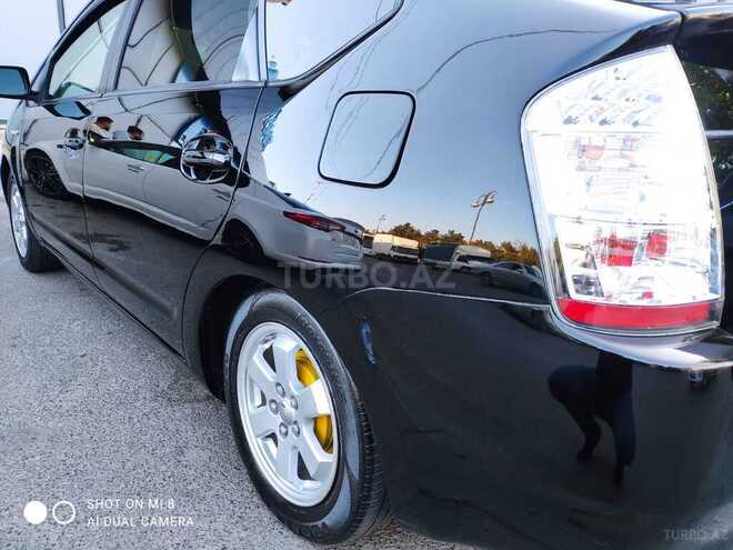 Toyota Prius-7