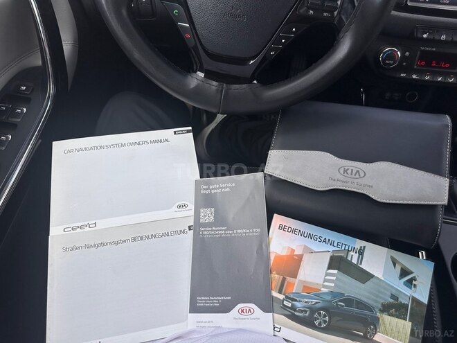 Kia Ceed SW-19