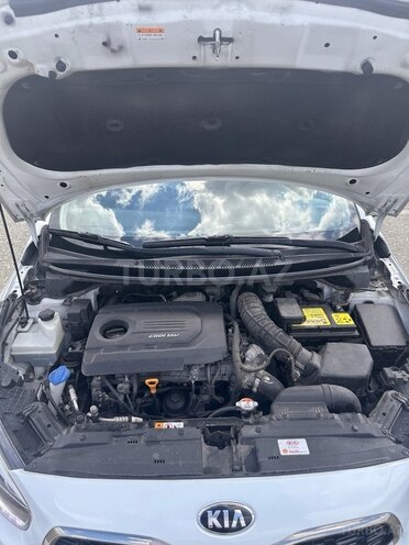 Kia Ceed SW-18