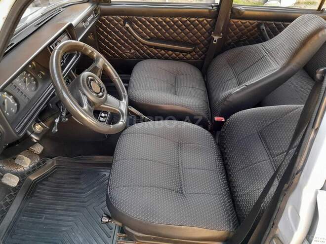 LADA (VAZ) 2107-15