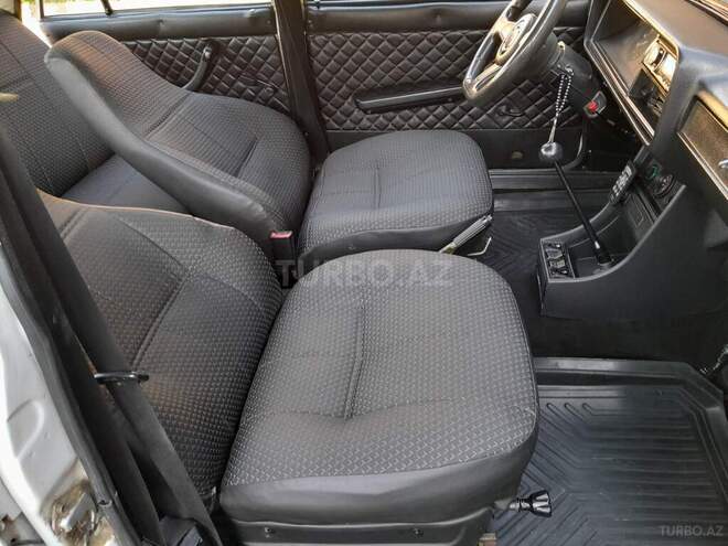 LADA (VAZ) 2107-17