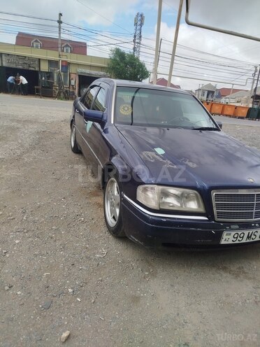 Mercedes C 220-6