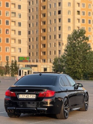 BMW 528-5