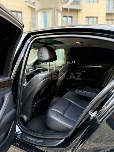BMW 528-18