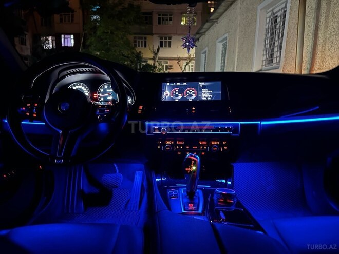 BMW 528-15