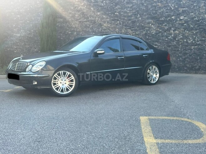 Mercedes E 320-8