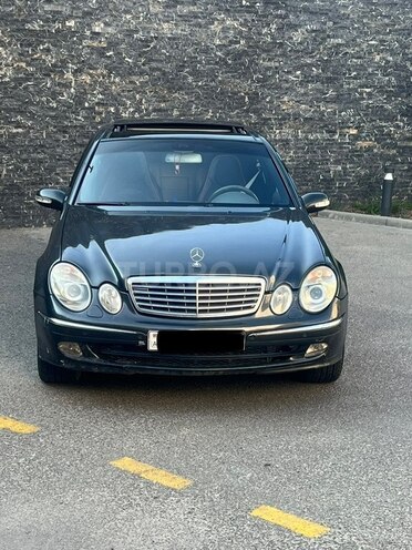 Mercedes E 320-3