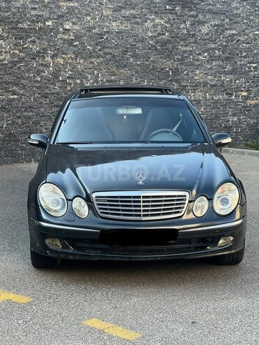 Mercedes E 320-4