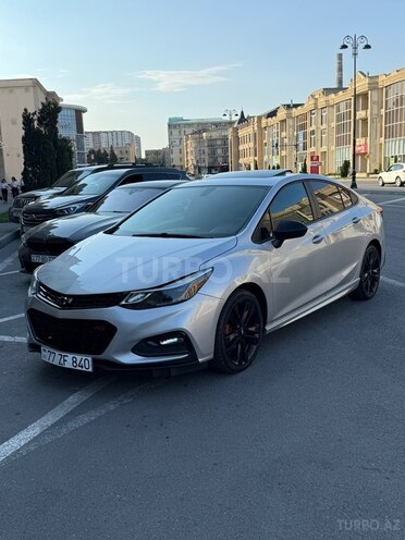 Chevrolet Cruze-1