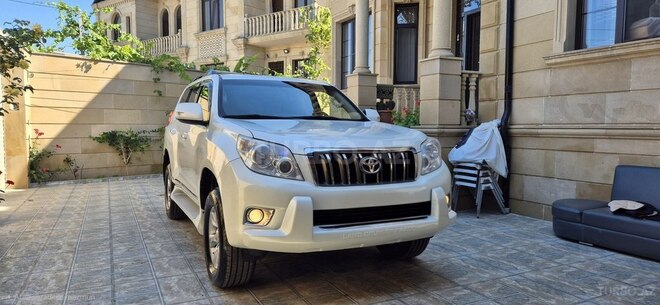 Toyota Land Cruiser Prado-7