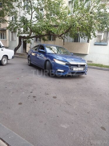 Honda Insight-7