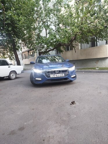 Honda Insight-1