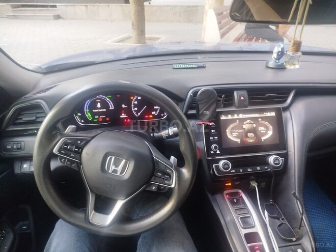 Honda Insight-11