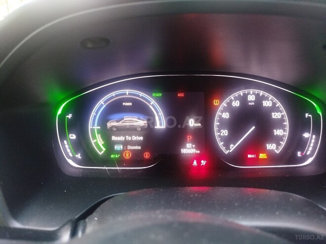 Honda Insight-13