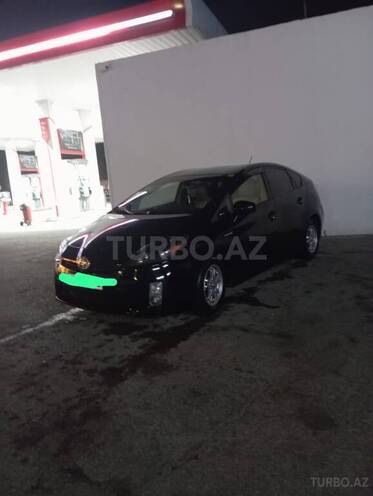 Toyota Prius-6