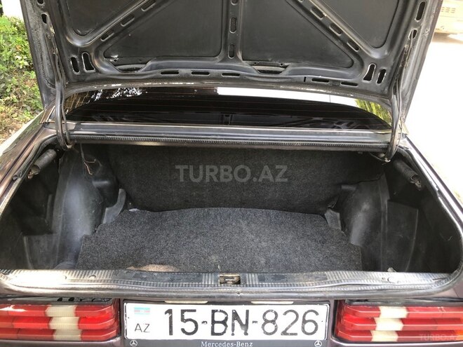 Mercedes 190-11