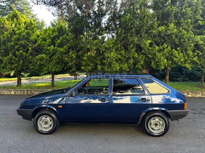 LADA (VAZ) 2109-2