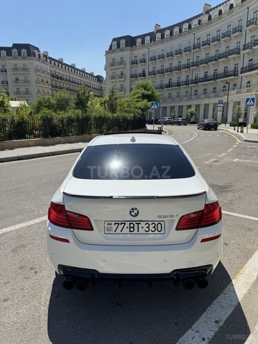 BMW 528-2