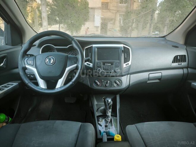 DongFeng Aeolus A30-14