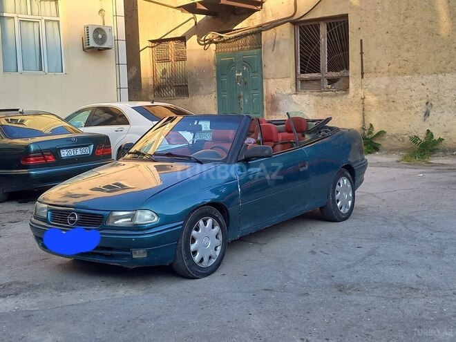 Opel Astra-1