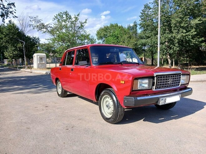 LADA (VAZ) 2107-5