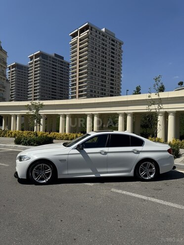 BMW 528-13